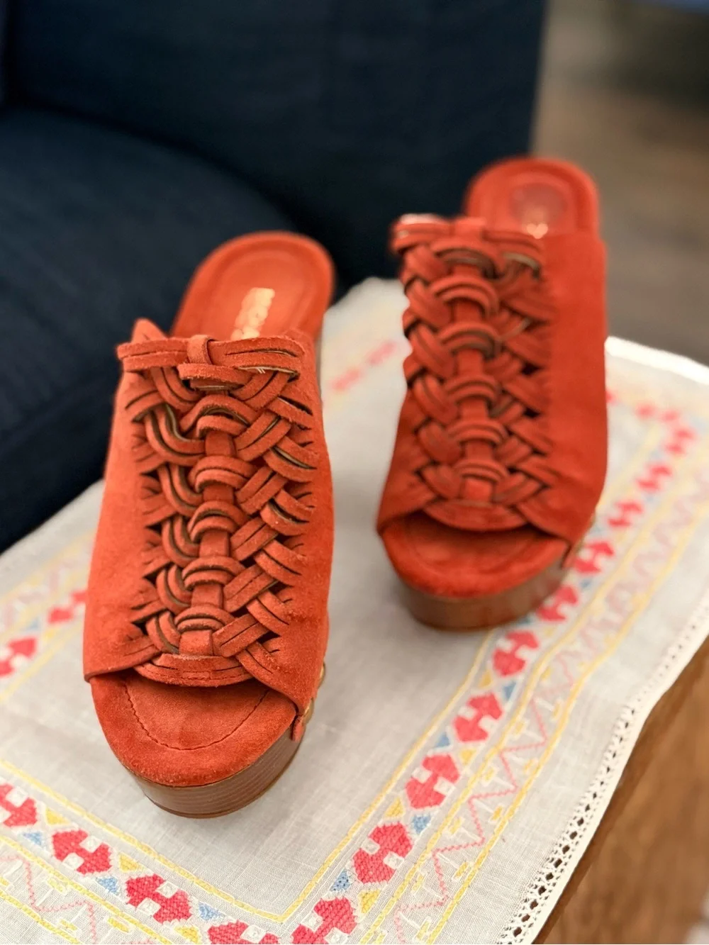 Michael Kors Size 6 Coral Suede Braided Platform Clog Mules/Wedge